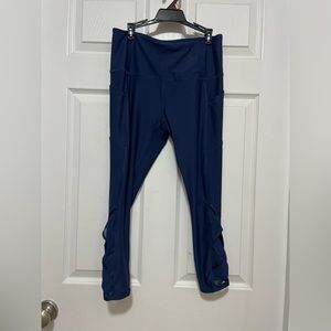 Stylish athletic leggings